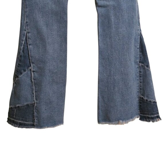 Vervet High Rise Patchwork Raw Hem Flare Leg Jeans Sz 28 - Picture 4 of 11
